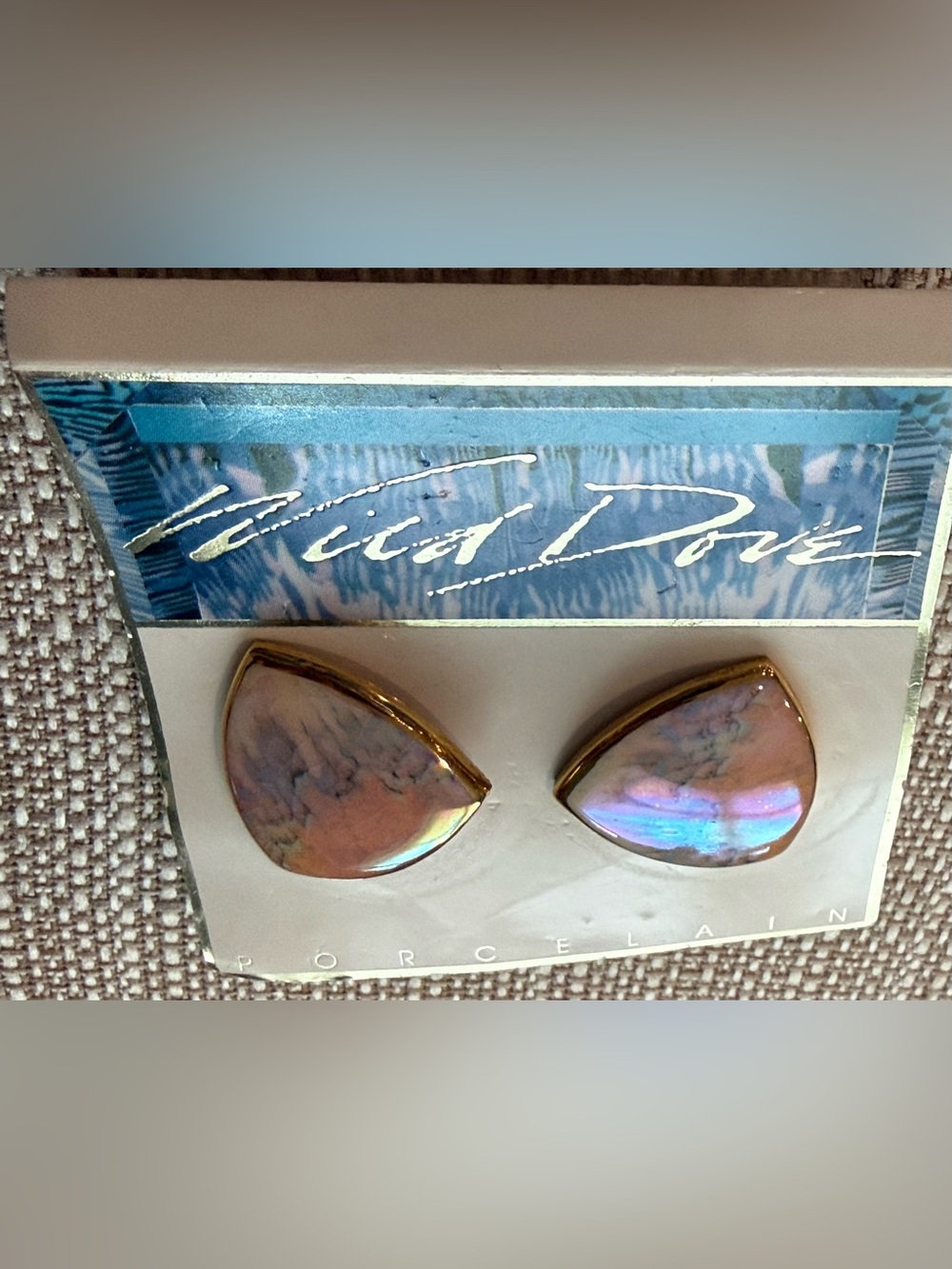 Wild Dove 22KT Gold accent Porcelain Pink Marbled Triangle Earring New Old Stock - Picture 2 of 6